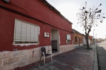 Plaza y calle los Monegros en el barrio España de Valladolid