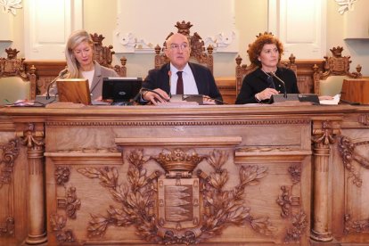 Pleno de la infancia en el Ayuntamiento de Valladolid.
