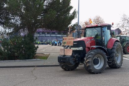 Los tractores recorren las calles de Valladolid