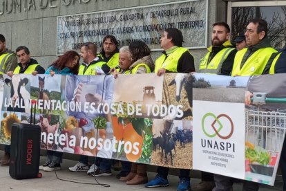 Los tractores recorren las calles de Valladolid