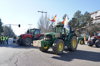 Los tractores recorren las calles de Valladolid