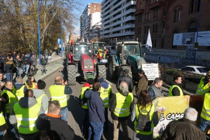 Los tractores recorren las calles de Valladolid