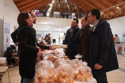La Diputación presenta el IV Mercado de Navidad de Alimentos de Valladolid