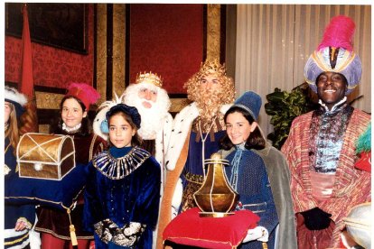 Los tres Reyes Magos en el Ayuntamiento en el año 2000