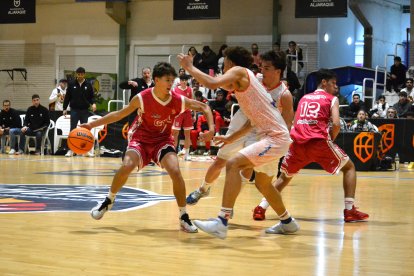 Imagen de un partido de la selección cadete masculina de Castilla y León en el Campeonato de España de selecciones autonómicas.