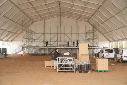 Preparativos y primeros en llegar a Pingüinos 2025.