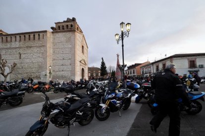 Los Pingüinos sobrevuelan Mojados en la tarde del viernes.