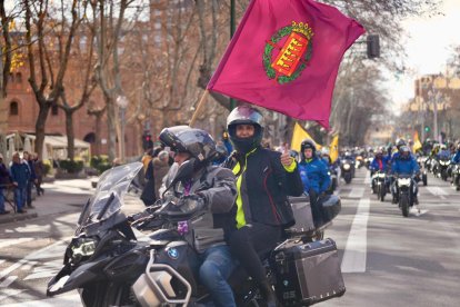 La concejala Blanca Jiménez en el Desfile de Banderas en la 42ª edición de Pingüinos