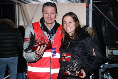 José Luis Berenguer y Mireia Badía recogen los Pingüinos de Oro en la 42ª edición de Pingüinos