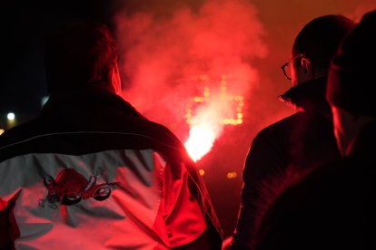 Desfile de antorchas de Motauros 2025 en la noche del sábado.
