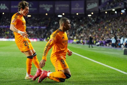 Mbappé celebra el 0-1 a los 29 minutos de juego.