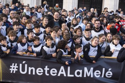 Momentos antes de iniciar la melé se celebraron varios sorteos
