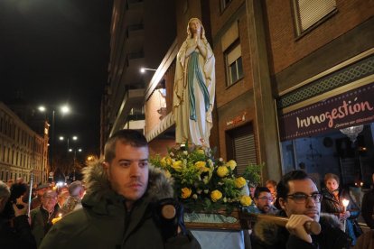Procesión de Nuestra Señora de Lourdes