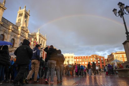 Concentración de scouts en plaza Mayor