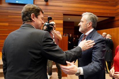 Celebración en las Cortes del 42 aniversario del Estatuto de Autonomía.