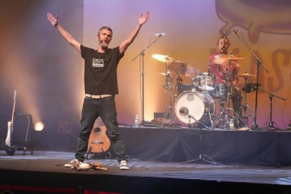 Concierto de Yo Soy Ratón en la Sala Lava.