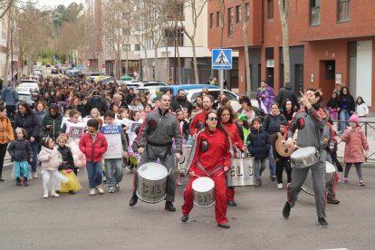 Desfile desde la plaza Juan Pablo II