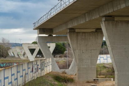 Viaducto de los Tramposos, junto a la VA-30, último tramo pendiente de ejecutar para concluir la variante de mercancías de Valladolid