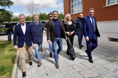 El presidente de Vox, Santiago Abascal, asiste a una comida con afiliados y simpatizantes en Valladolid.