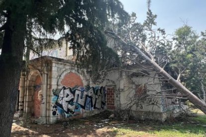 Arquería del convento de la Merced Calzada de Valladolid.