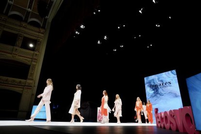 Una momento de la gala del comercio de Fecosva en el Teatro Calderón de Valladolid.