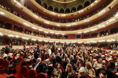 Una momento de la gala del comercio de Fecosva en el Teatro Calderón de Valladolid.