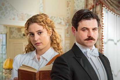 Jana y Manuel, protagonistas de 'La Promesa'