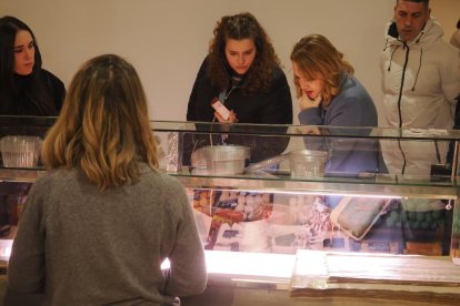 Asistentes a la Feria de Alimentos de Valladolid en Valladolid.