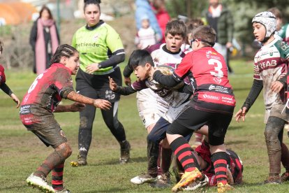 Una imagen de uno de los partidos del Torneo Internacional de Escuelas.