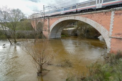 Crecida del río Adaja por Valdestillas