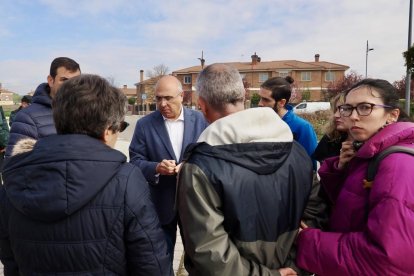 Voluntarios se organizan para salir a buscar al profesor de Zaragoza desaparecido en Valladolid, Alejandro Arnada