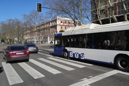 Cruce de Paseo de Zorrilla con el de Hospital Militar