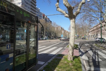 Cruce de Paseo de Zorrilla con el de Hospital Militar