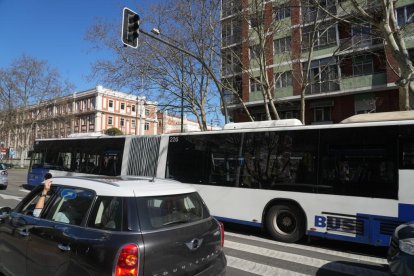 Cruce de Paseo de Zorrilla con el de Hospital Militar