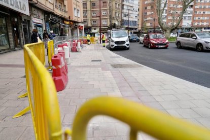 La plaza circular recupera los 2 carriles tras meses de obras.