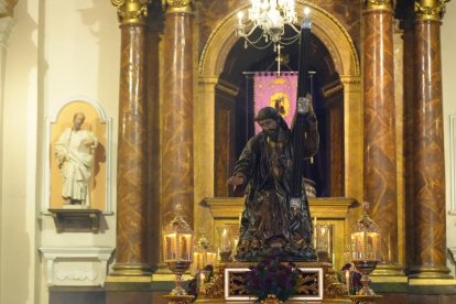 Traslado a la catedral de Jesús Nazareno desde su sede