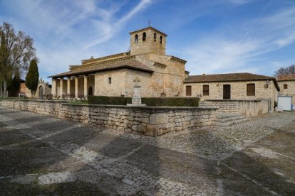 El conjunto de la Iglesia de Santa María tiene protección por su alto valor patrimonial