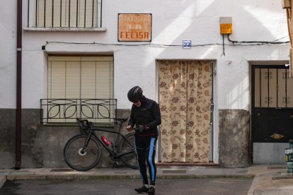 Fachada de la antigua panadería La Felisa, ya cerrada.
