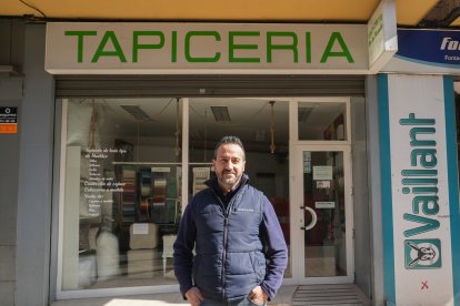 Tomás Bragado de La Fuente, dueño de la tapicería de la Fuente