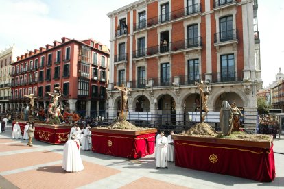 Sermón de las Siete Palabras, después del tradicional pregón a caballo por las principales calles de Valladolid, 2010.