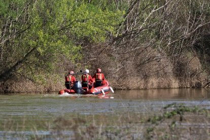 Los bomberos de Valladolid continúan con la búsqueda del joven aragonés desaparecido