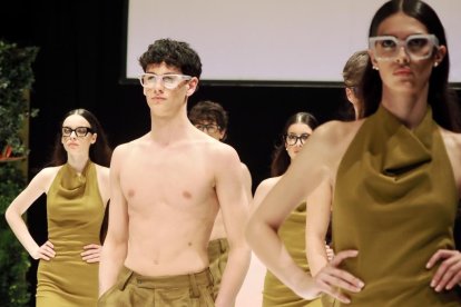 El comercio de Valladolid se sube a la pasarela de la moda del Lava.