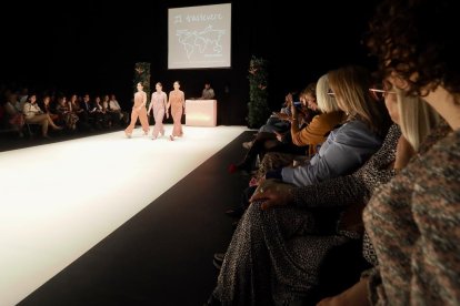 El comercio de Valladolid se sube a la pasarela de la moda del Lava.