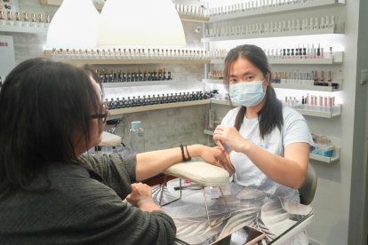 Minh Ngoc Ngo (Ana), dueña del salón de uñas NgocVietNails