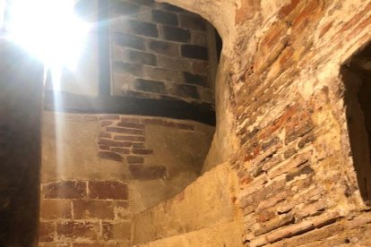 Recovecos bajo tierra en Villalón