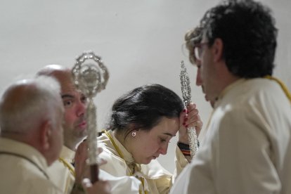 Desolación de los cofrades de la Sagrada Cena.