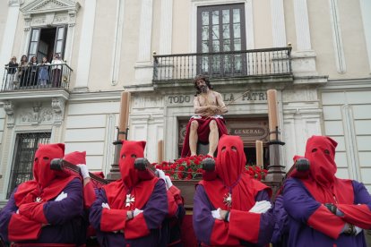 Procesión de la Hermandad del Santo Cristo de los Artilleros