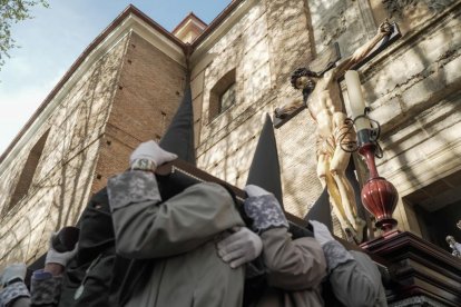 Procesión del Ejercicio Público de las Cinco Llagas en Valladolid