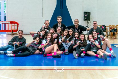 CD San Isidro, subcampeón autonómico junior femenino.