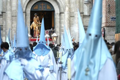 Un momento de la Procesión del Santísimo Rosario del Dolor.